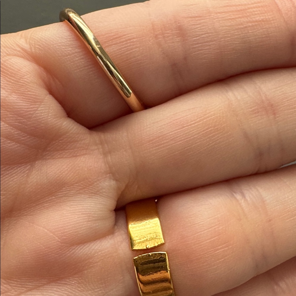 Adjustable rings - Picture 3 of 7
